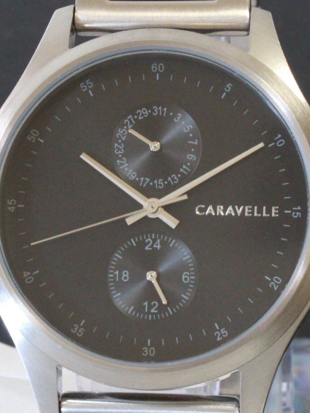 Caravelle Men's Min Max Casual Watch By Bulova Date Indicator 24-Hr Dial 41mm - Picture 10 of 12